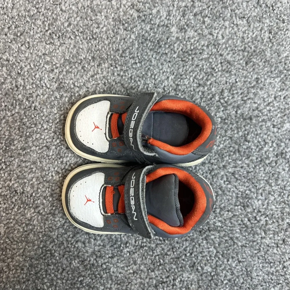 Jordan Shoes Kids Size 4C Gray White orange hookLoop Strap Nike Toddler Sneakers